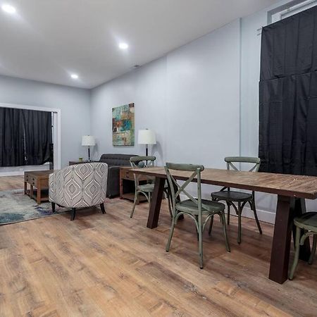 Mtm Fully Furnished Rental In Old Town - 2 Beds Чикаго Екстер'єр фото